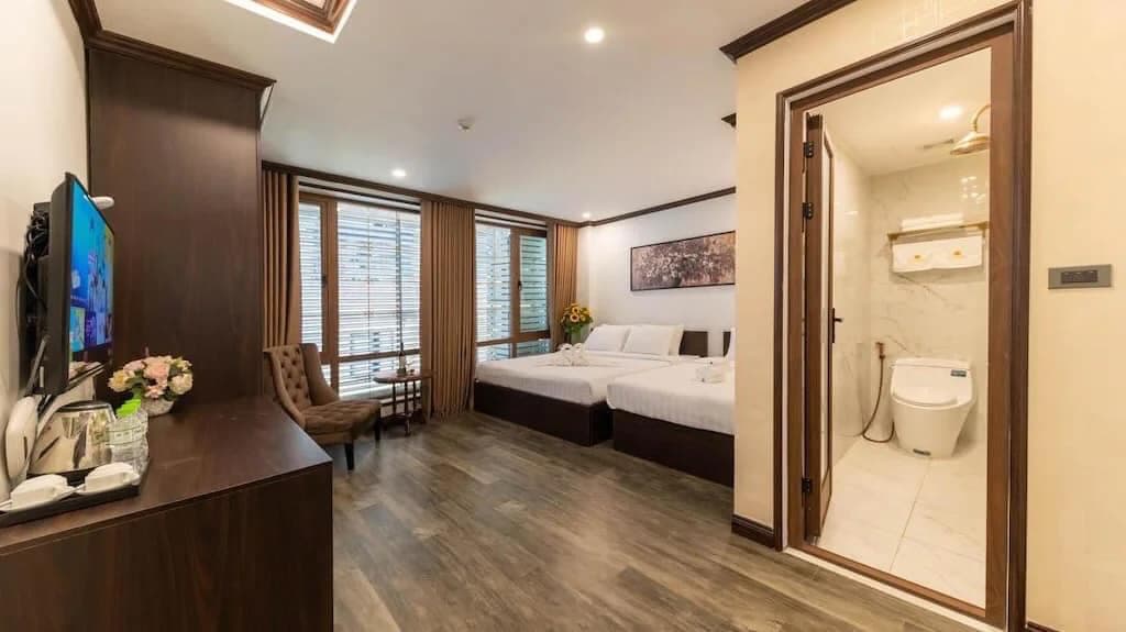 Bán khách sạn - nhà nghỉ Đ. Đào Duy Từ, P. Hàng Buồm, Q. Hoàn Kiếm, Tp. Hà Nội - Ảnh 2