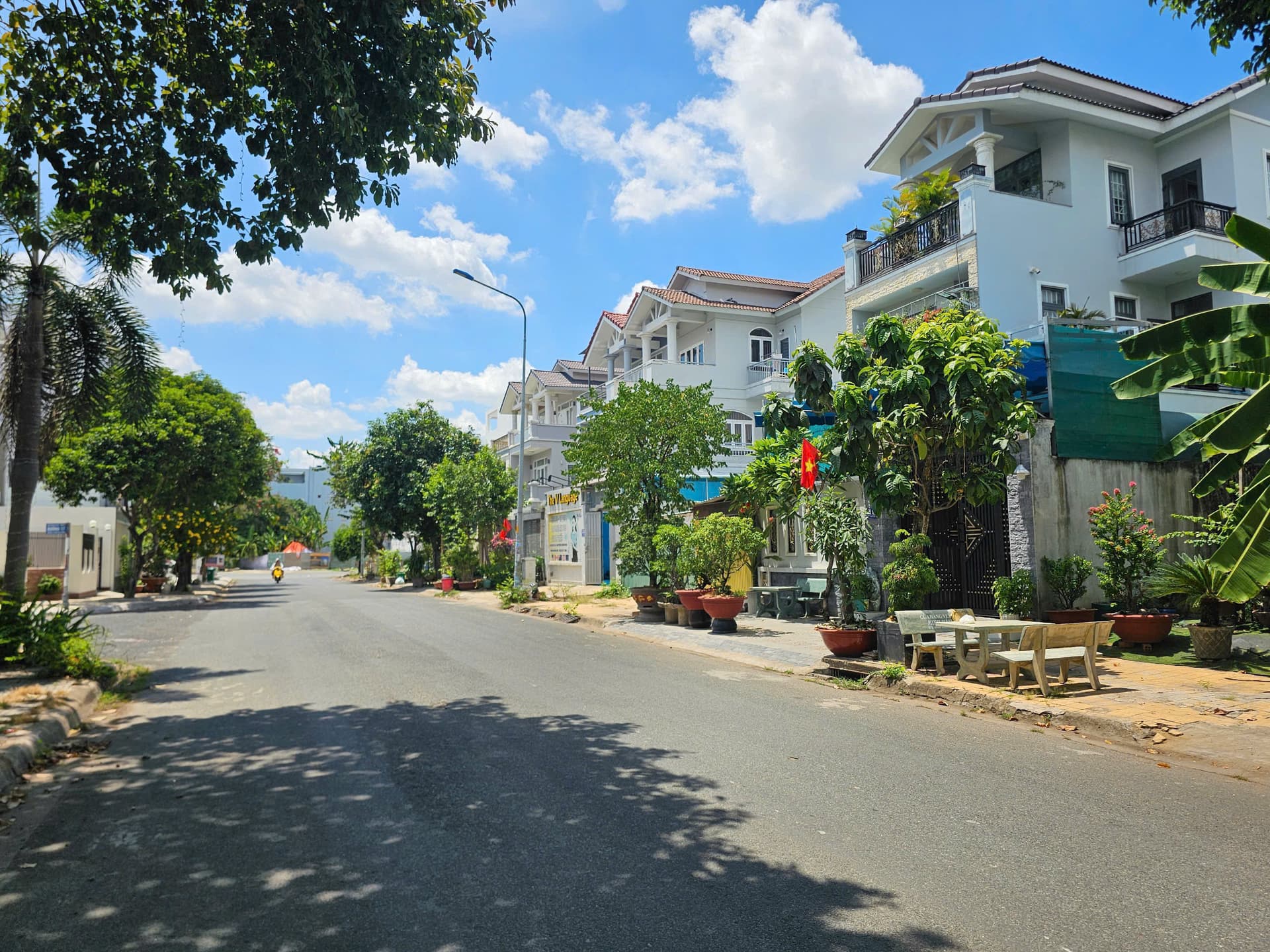 Bán nhà riêng Đ. 20, P. Phước Long B, Tp. Thủ Đức, Tp. Hồ Chí Minh