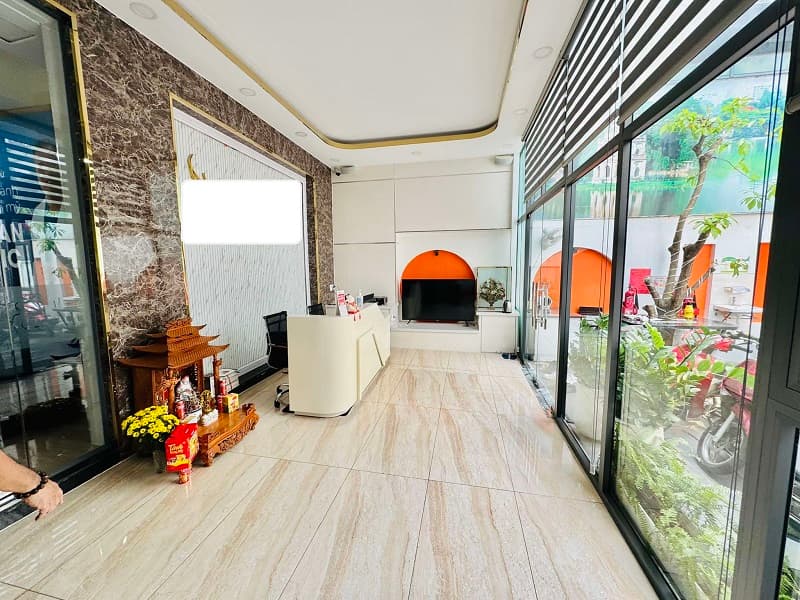 Bán nhà mặt phố Đ. Lý Chính Thắng, P. Võ Thị Sáu, Q. 3, Tp. Hồ Chí Minh