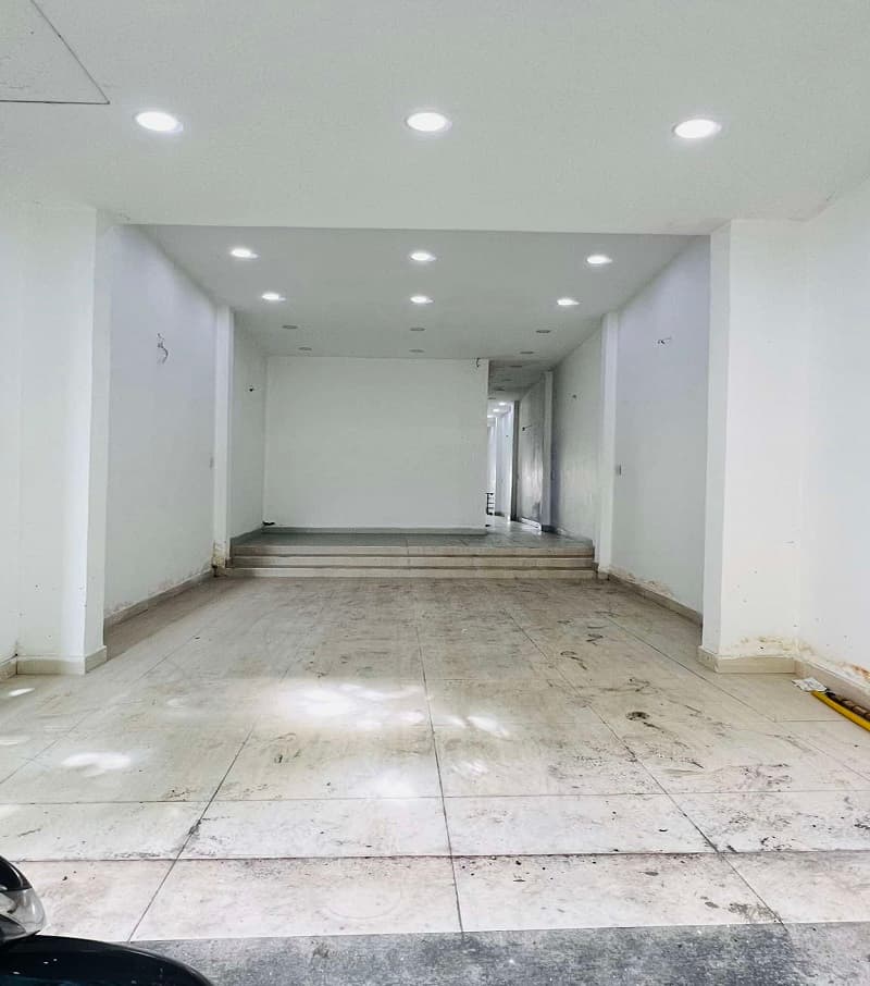 Bán nhà mặt phố Đ. Cộng Hòa, P. 13, Q. Tân Bình, Tp. Hồ Chí Minh - Ảnh 2