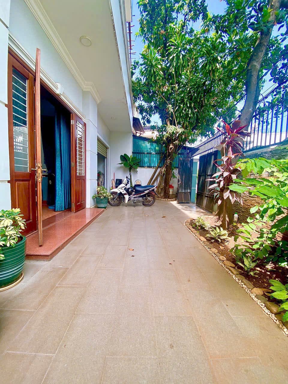Bán nhà mặt phố Đ. Cô Giang, P. Hiệp Phú, Tp. Thủ Đức, Tp. Hồ Chí Minh