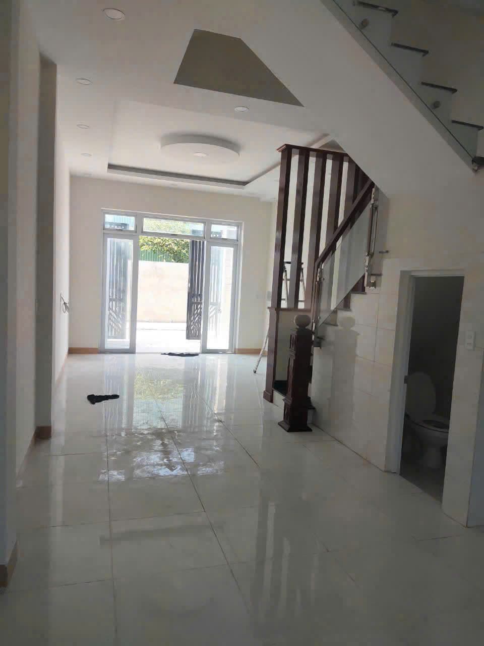 Bán nhà riêng Đ. Bưng Ông Thoàn, P. Phú Hữu, Tp. Thủ Đức, Tp. Hồ Chí Minh - Ảnh 3