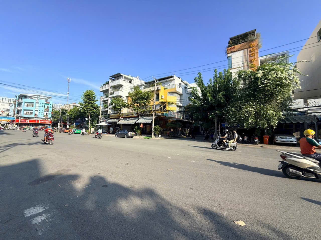 Bán nhà mặt phố góc 2 mặt tiền, Đ. 11N, P. Tân Thuận Tây, Q. 7, Tp. Hồ Chí Minh