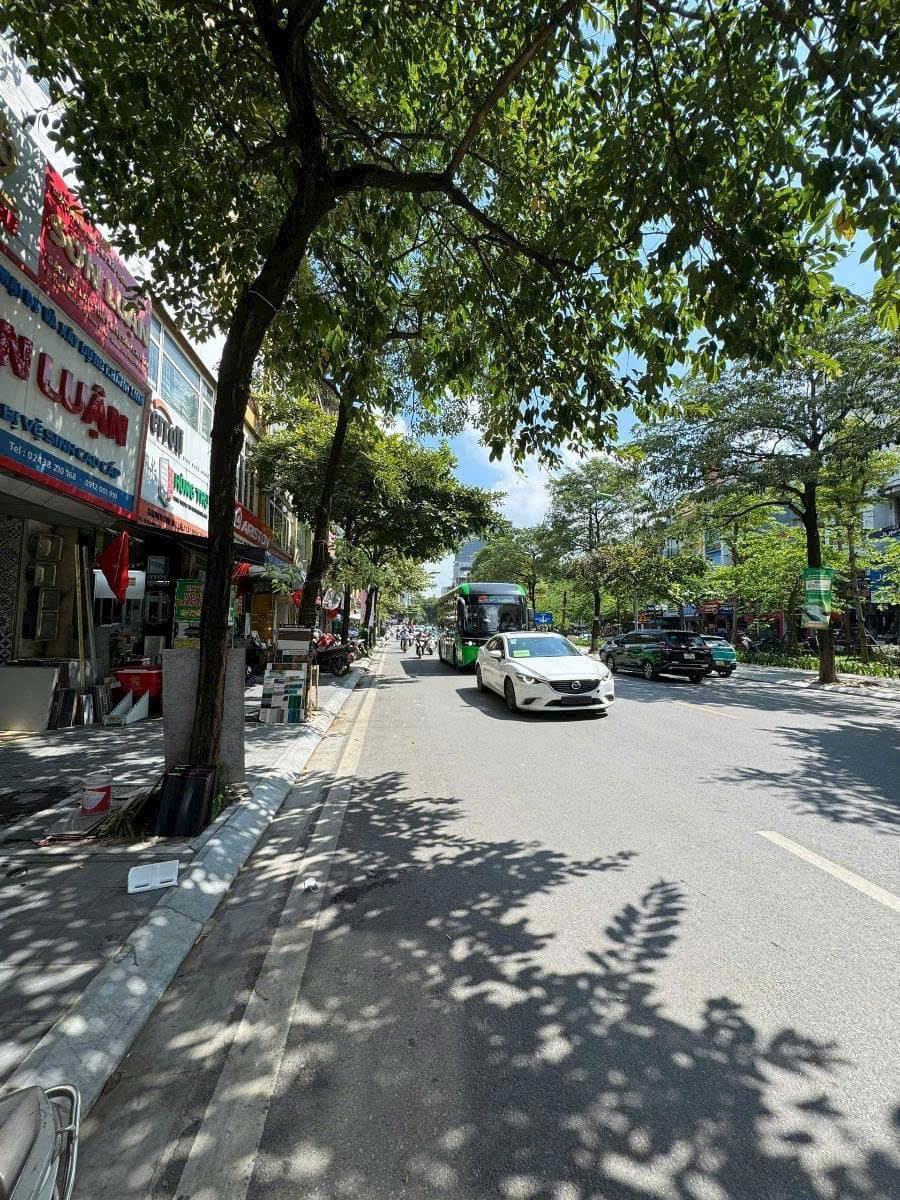 Bán nhà mặt phố Đ. Thanh Nhàn, P. Thanh Nhàn, Q. Hai Bà Trưng, Tp. Hà Nội