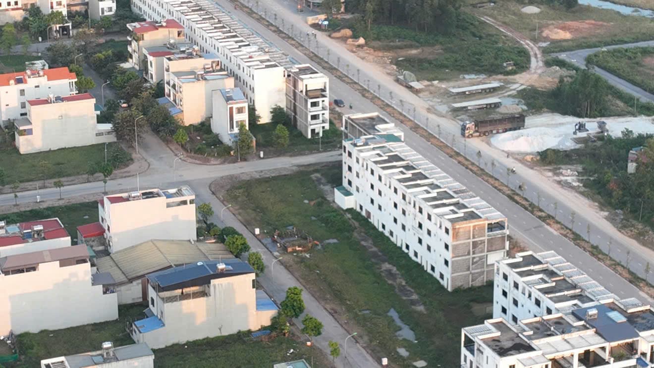 Bán nhà mặt phố Đ. Lê Quang Đạo, P. Xuân Hòa, Tp. Phúc Yên, T. Vĩnh Phúc - Ảnh 2