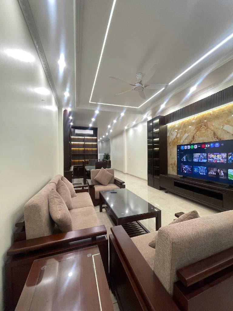 Bán nhà mặt phố Đ. Ngô Gia Tự, Q. Long Biên, Tp. Hà Nội - Ảnh 3