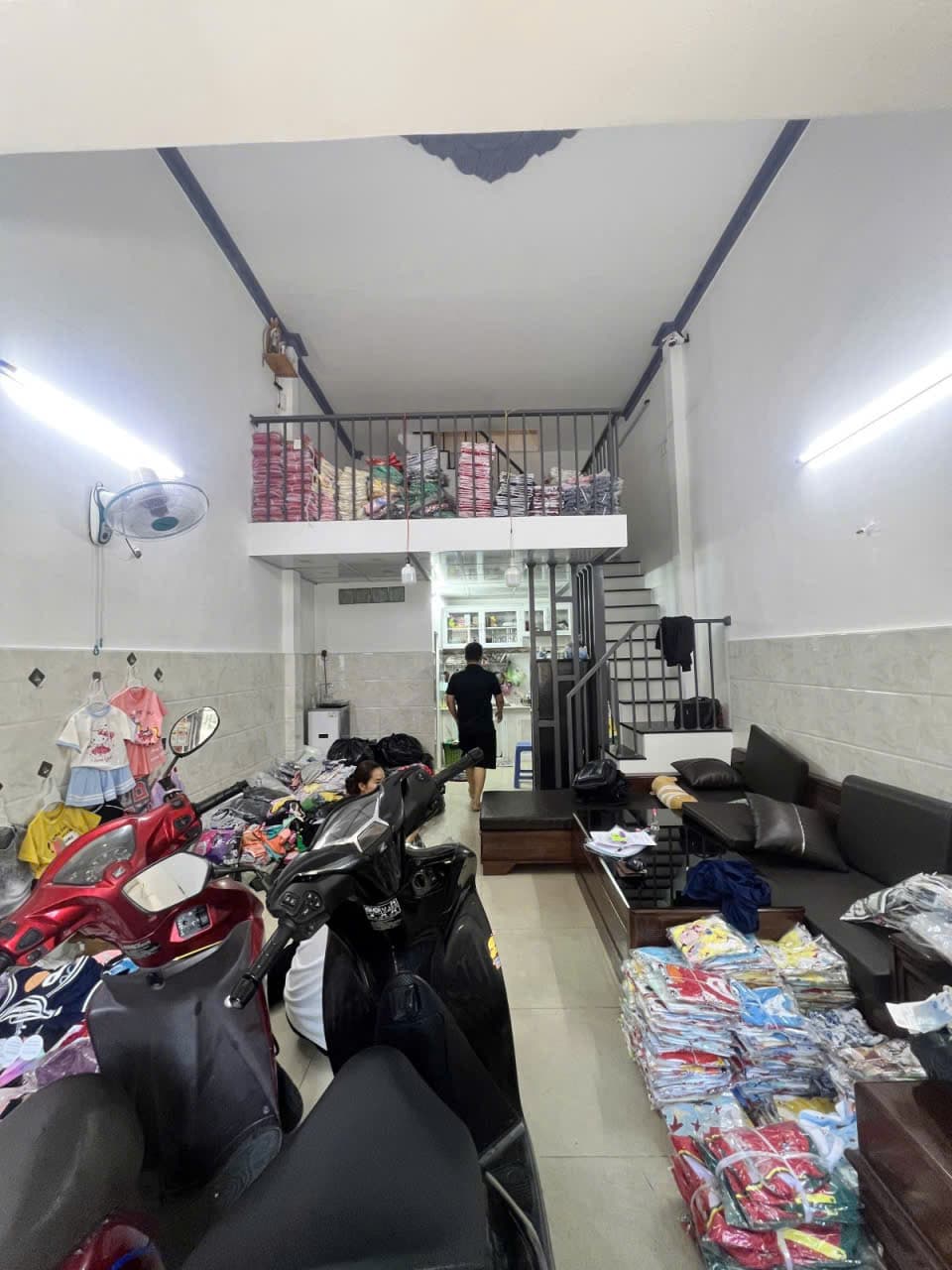 Bán nhà riêng Đ. CN1, P. Sơn Kỳ, Q. Tân Phú, Tp. Hồ Chí Minh - Ảnh 2