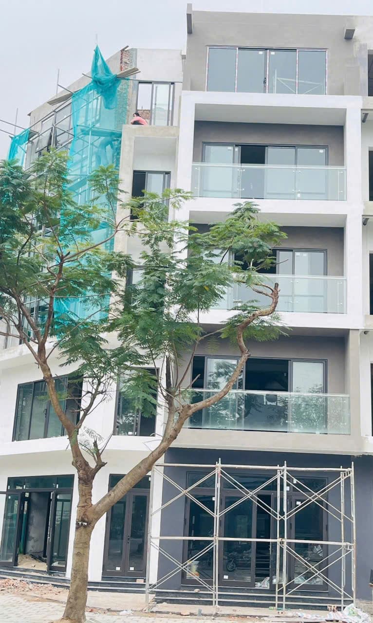 Bán biệt thự liền kề Đ. Nguyễn Mậu Tài, Tt. Trâu Quỳ, H. Gia Lâm, Tp. Hà Nội