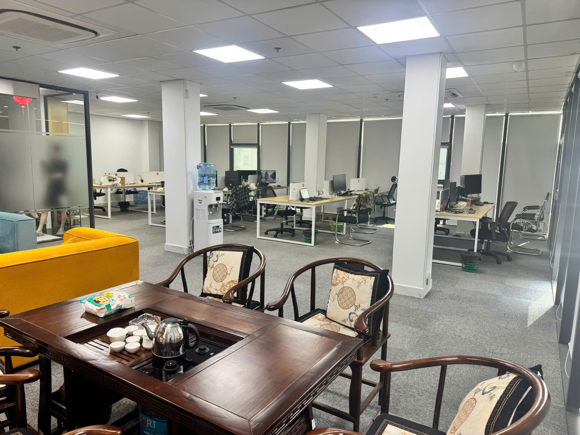 Cho thuê tòa nhà văn phòng Số 11, Đ. Nguyễn Huy Tưởng, P. 6, Q. Bình Thạnh, Tp. Hồ Chí Minh