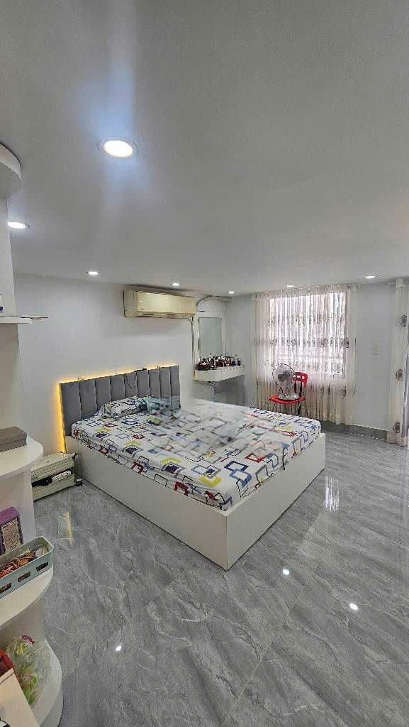 Bán nhà riêng Đ. Huỳnh Tấn Phát, Tt. Nhà Bè, H. Nhà Bè, Tp. Hồ Chí Minh - Ảnh 2