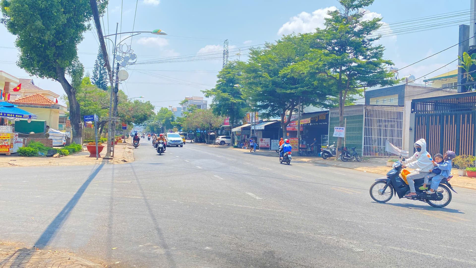 Bán đất Mặt tiền, Đ. Lê Hồng Phong, Tt. Liên Nghĩa, H. Đức Trọng, T. Lâm Đồng