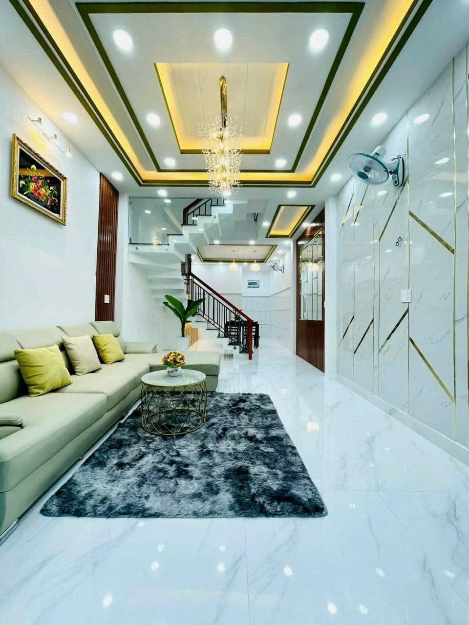 Bán nhà riêng Đ. Cao Thắng, P. 12, Q. 10, Tp. Hồ Chí Minh