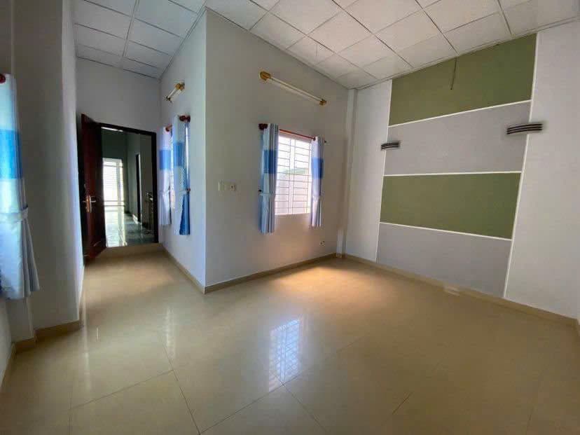 Bán nhà riêng Đ. Huỳnh Tấn Phát, P. Tân Phú, Q. 7, Tp. Hồ Chí Minh - Ảnh 2