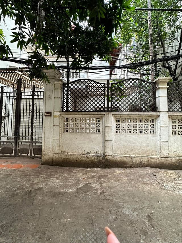 Bán nhà mặt phố Đ. Lạc Long Quân, P. Phú Thượng, Q. Tây Hồ, Tp. Hà Nội