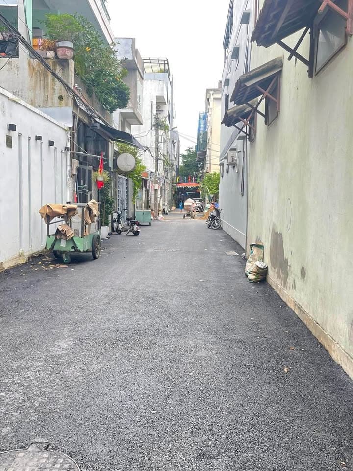 Bán nhà riêng Đ. Vũ Xuân Thiều, Q. Long Biên, Tp. Hà Nội