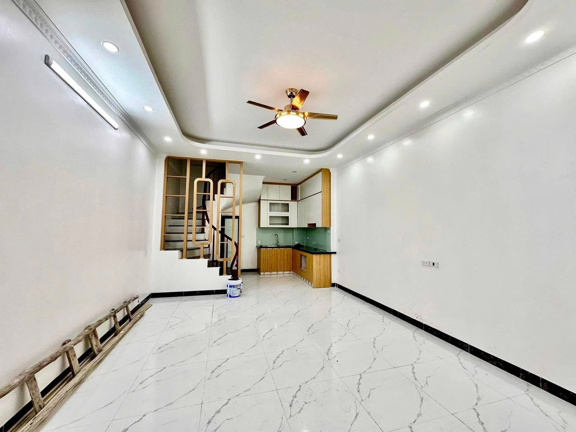 Bán nhà riêng Đ. Hồng Hà, Q. Hoàn Kiếm, Tp. Hà Nội - Ảnh 3