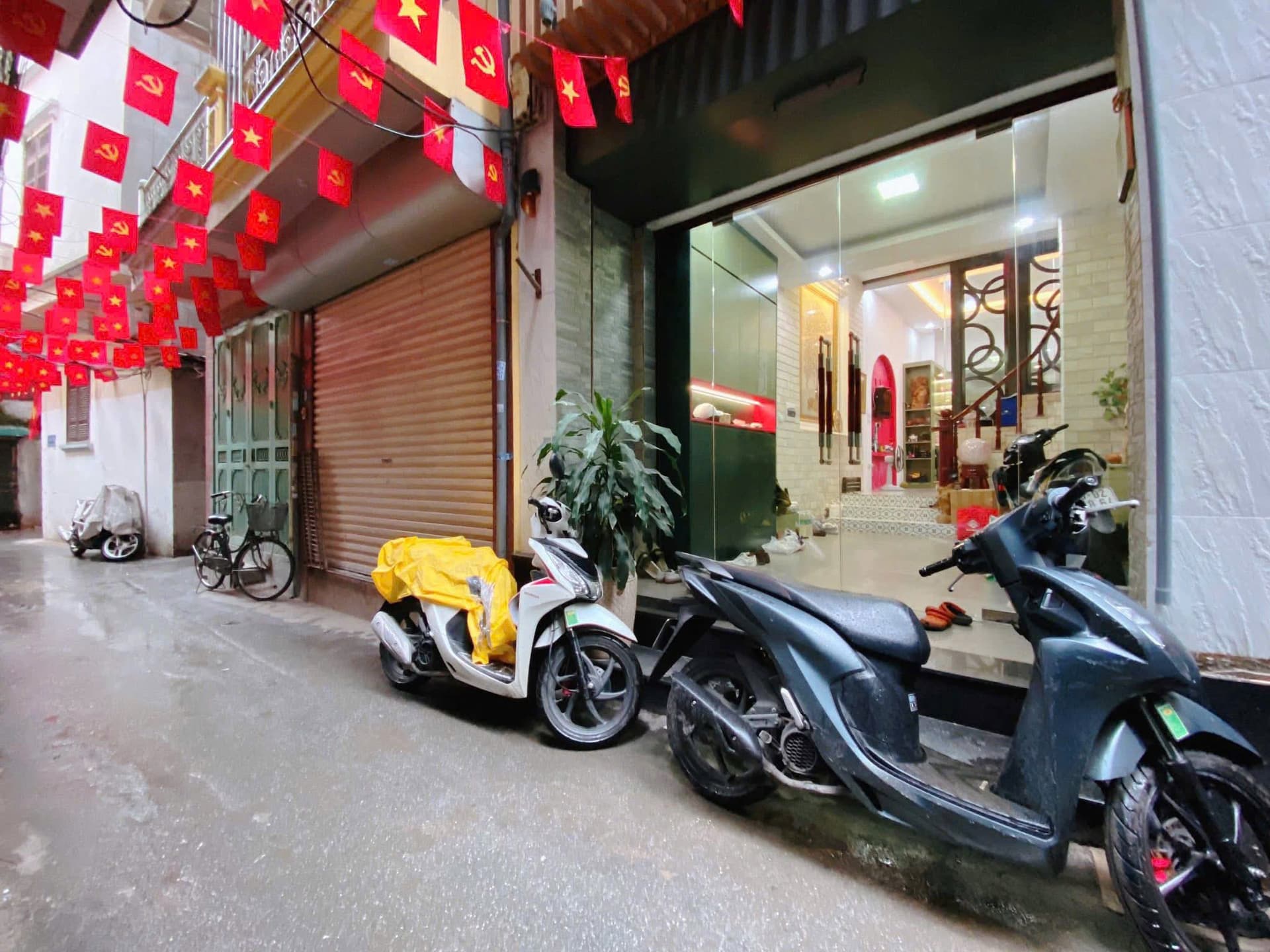 Bán nhà riêng Đ. Nguyễn Lương Bằng, P. Ô Chợ Dừa, Q. Đống Đa, Tp. Hà Nội