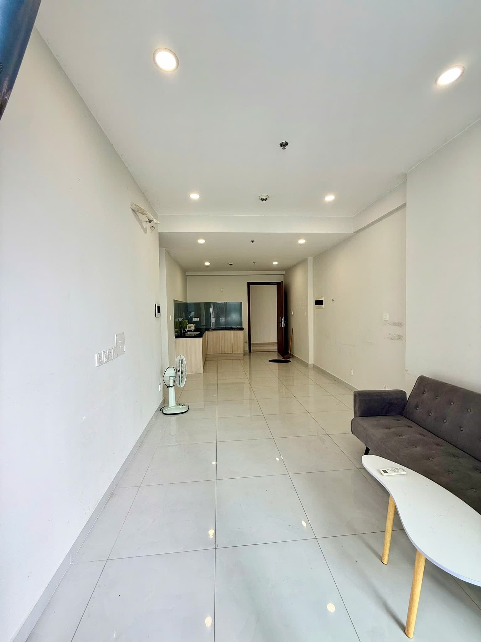 Cho thuê căn hộ chung cư The Emerald Golf View, P. Lái Thiêu, Tp. Thuận An, T. Bình Dương - Ảnh 2