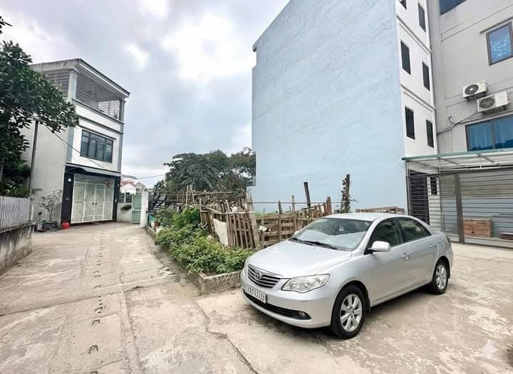 Bán đất P. Thượng Cát, Q. Long Biên, Tp. Hà Nội