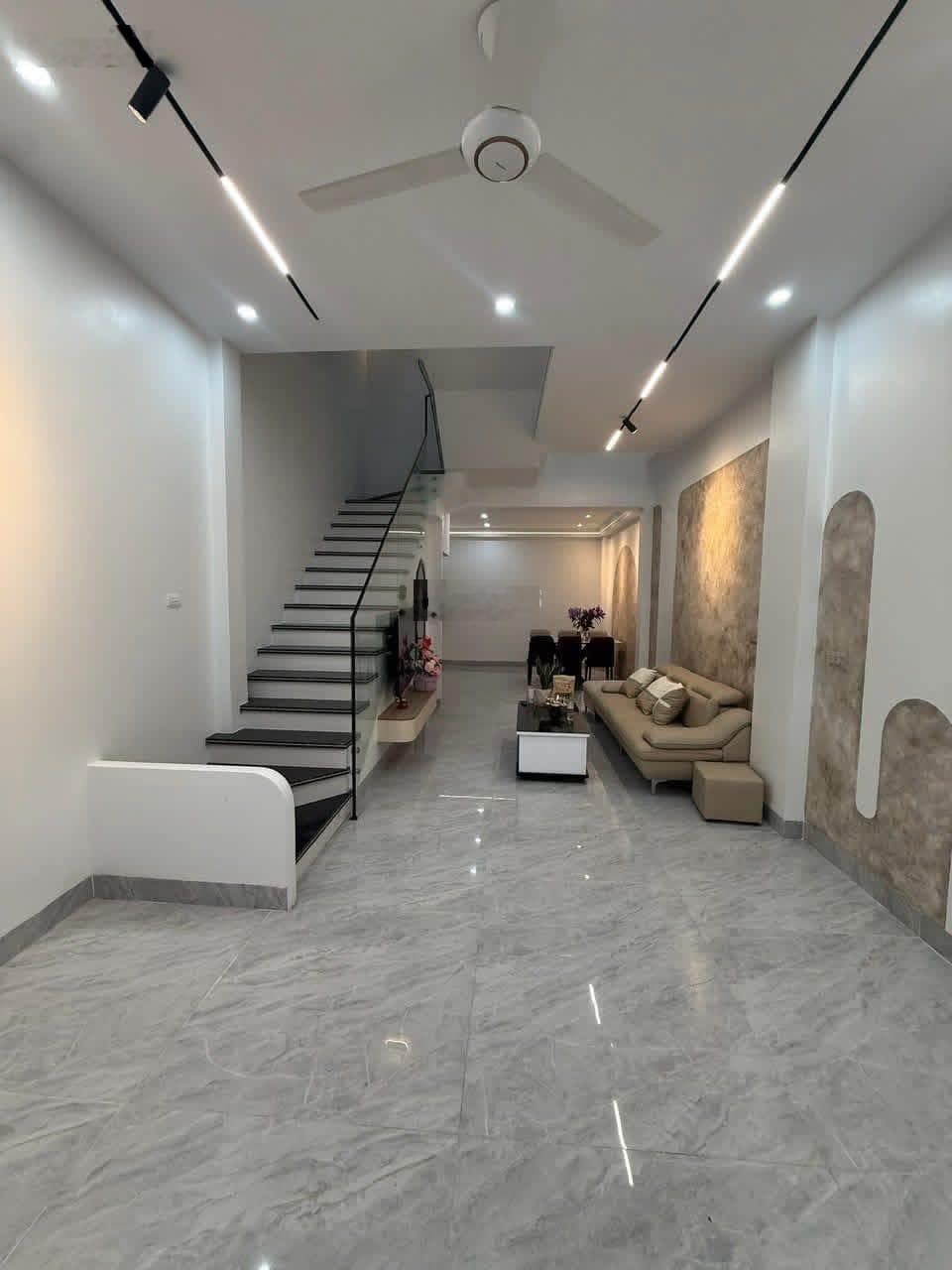 Cho thuê nhà riêng Đ. Phương Vỹ 2, P. Vũ Ninh, Tp. Bắc Ninh, T. Bắc Ninh