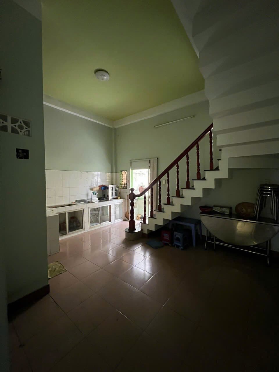 Cần bán Nhà Mt Lâm Văn Bền, P.Tân Quy, DT 100m², Giá 27 Tỷ - Ảnh 2