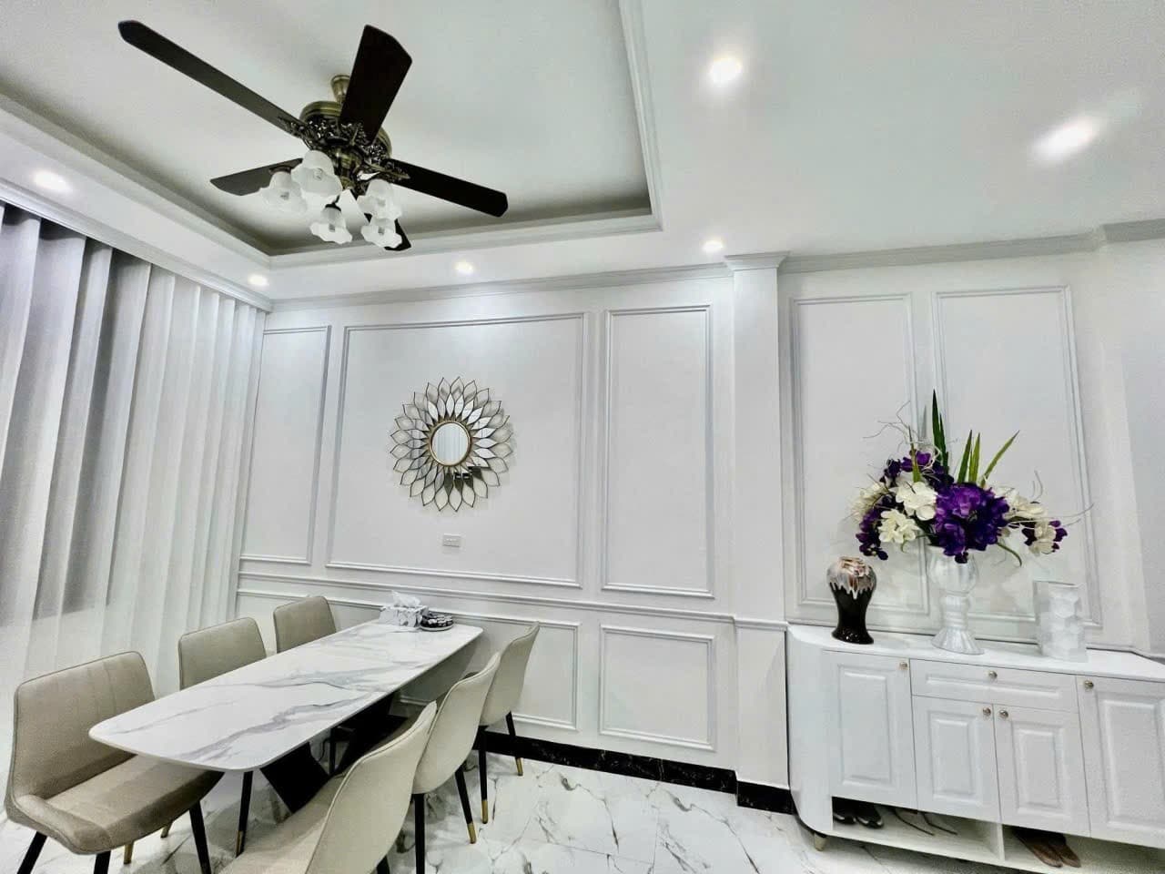 Cho thuê nhà MẶT PHỐ - THANG MÁY Nguyễn Xiển, Thanh Xuân 65M X 8T giá 46 triệu - Ảnh 2