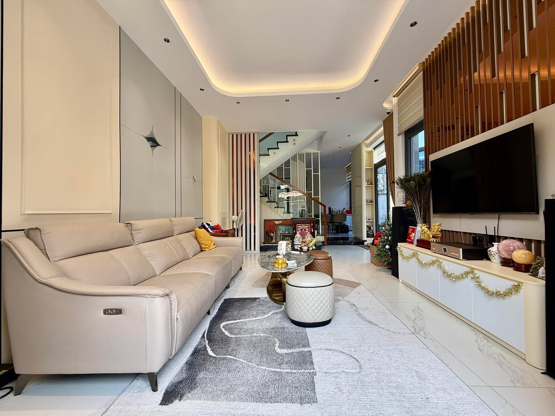 Bán BIỆT THỰ CĂN GÓC - LIỀN KỀ PHẠM VĂN ĐỒNG - CHỈ DƯỚI 100TR/M² - Ảnh 2