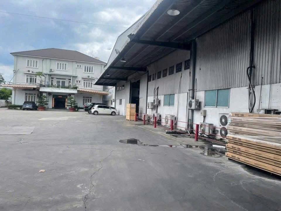 Cho thuê Kho - Nhà xưởng Thủ Dầu Một, Bình Dương, Diện tích 1800m², Giá Thương lượng - Ảnh 2