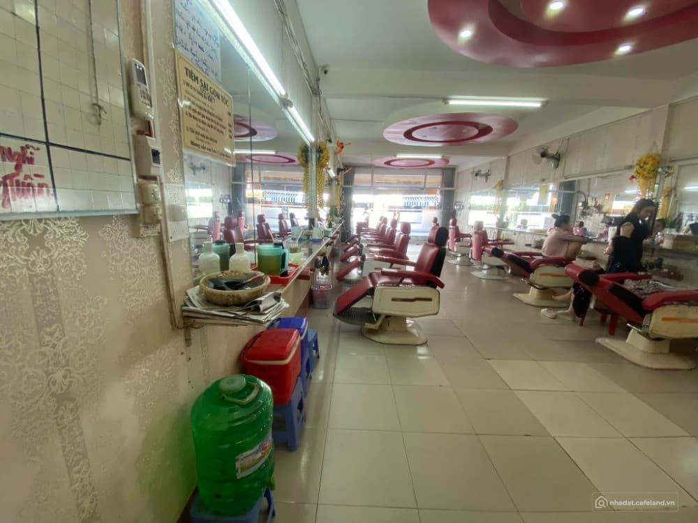 Cho thuê nhà mặt tiền trung tâm Tp. Long Xuyên, chỉ 15tr/tháng - Ảnh 2